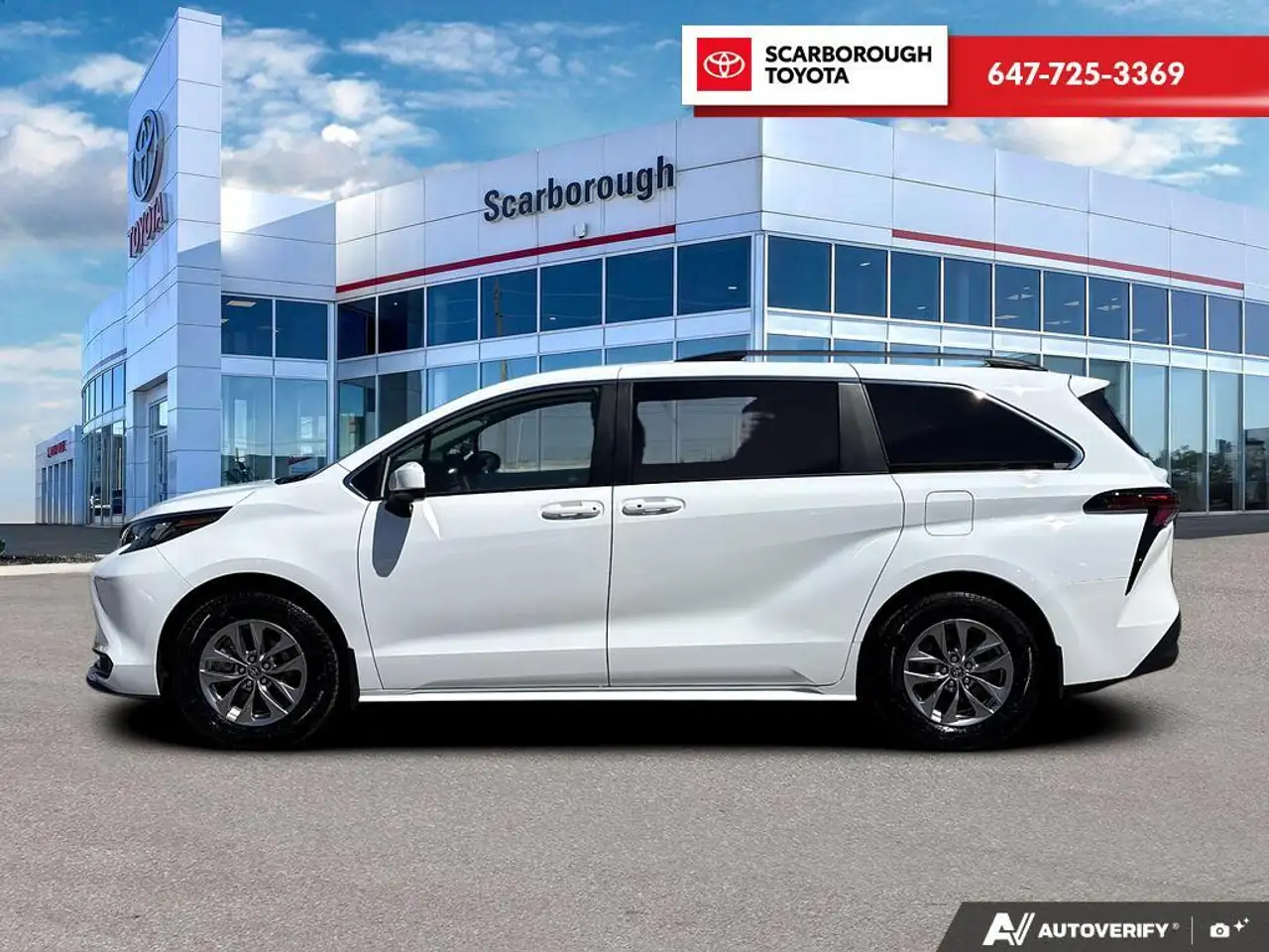 Toyota Sienna снимка Toyota Sienna