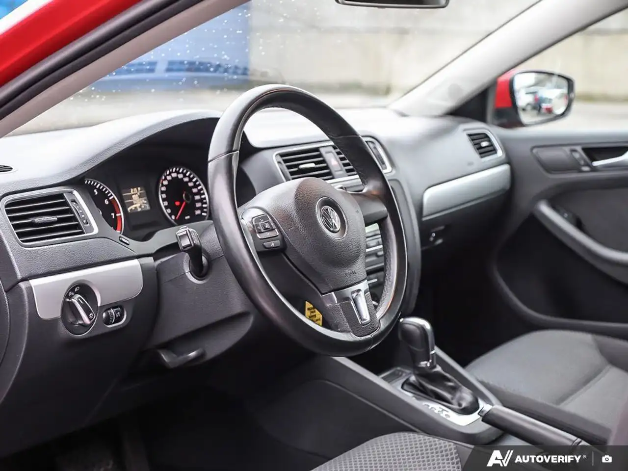Volkswagen Jetta снимка Volkswagen Jetta