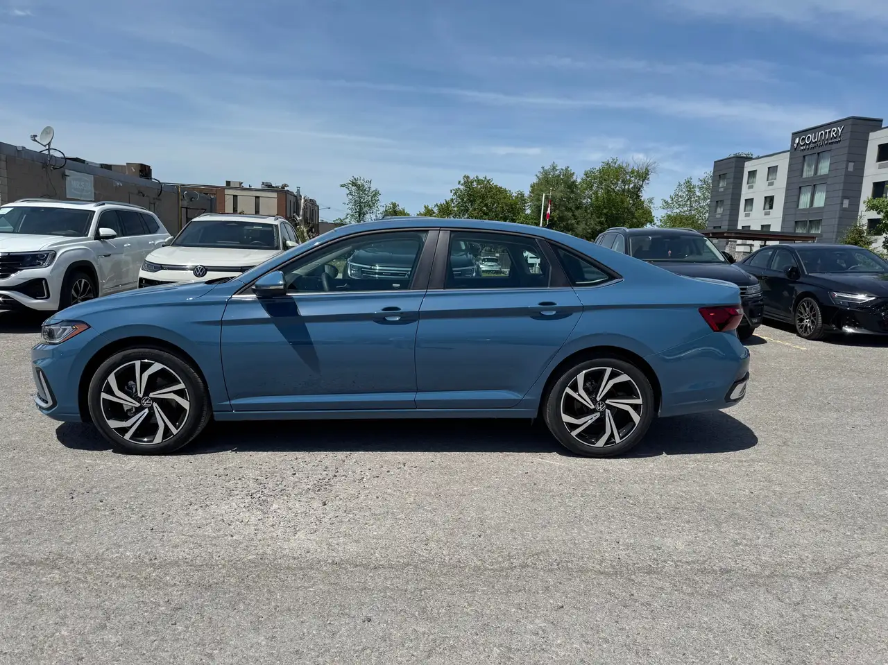 Volkswagen Jetta photo Volkswagen Jetta