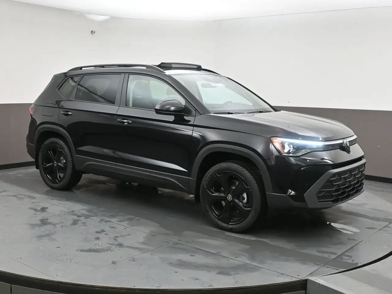 Volkswagen Taos снимка Volkswagen Taos