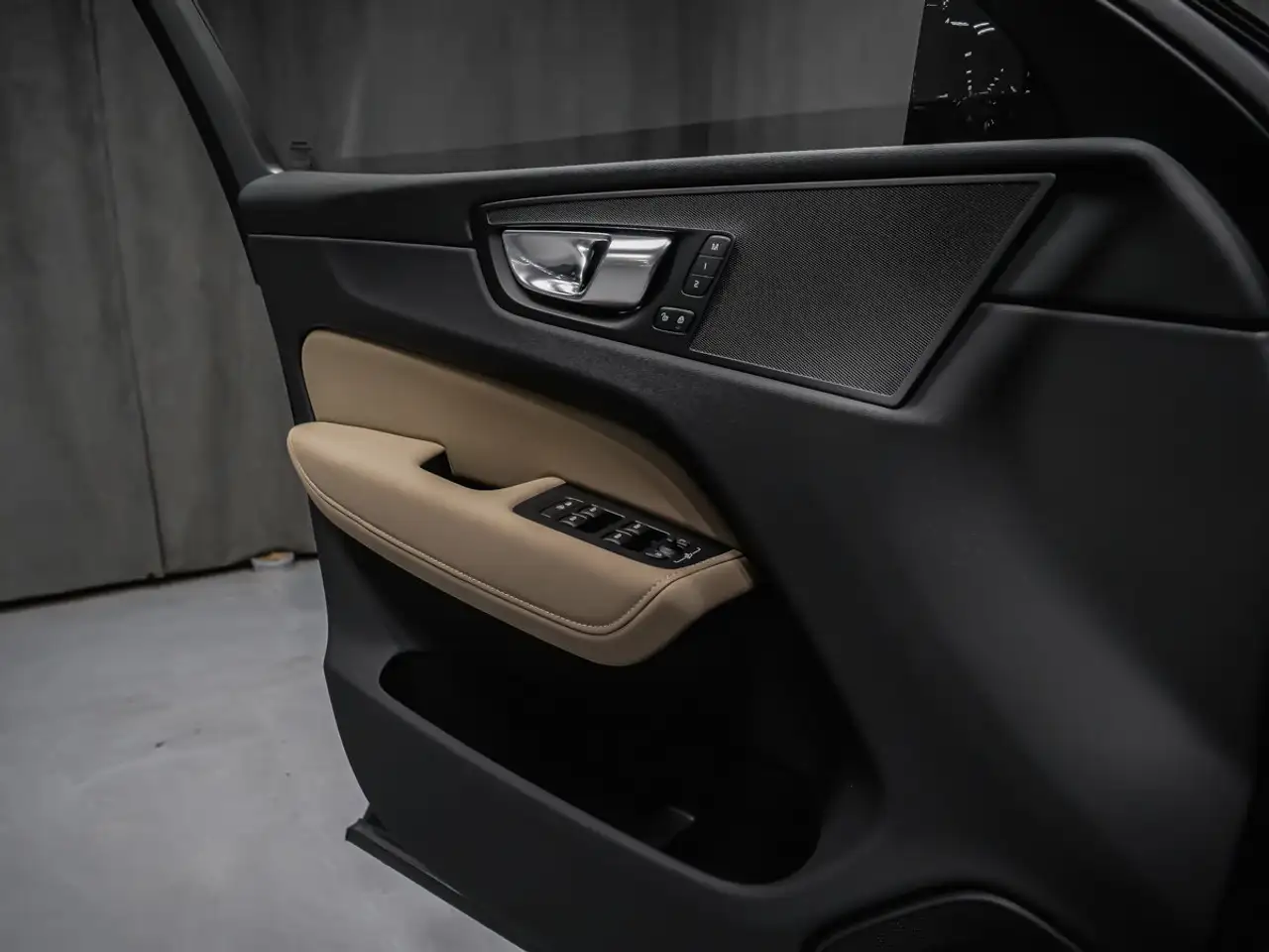 Volvo XC60 photo Volvo XC60