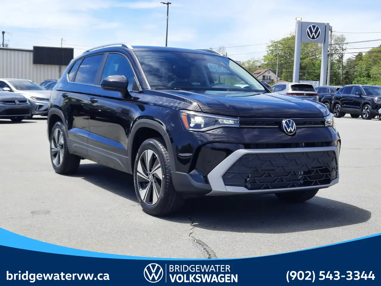 Volkswagen Taos photo Volkswagen Taos