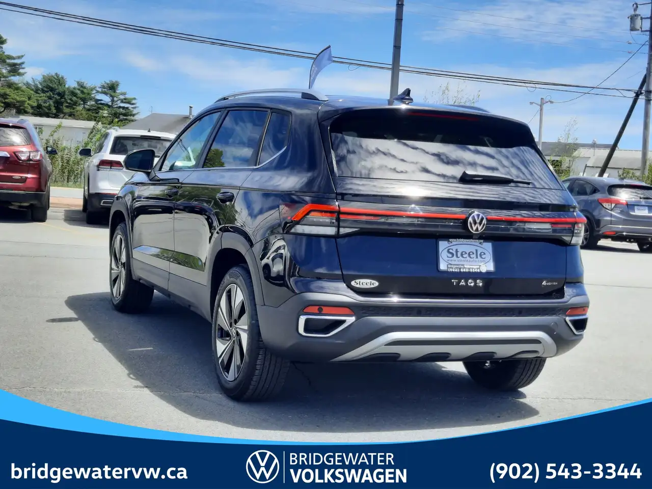 Volkswagen Taos photo Volkswagen Taos