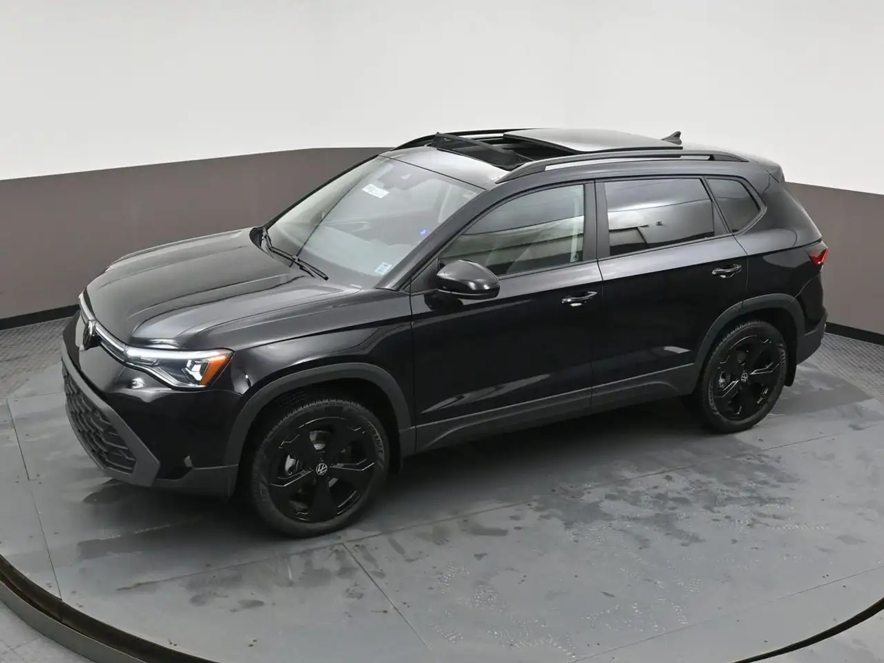 Volkswagen Taos снимка Volkswagen Taos