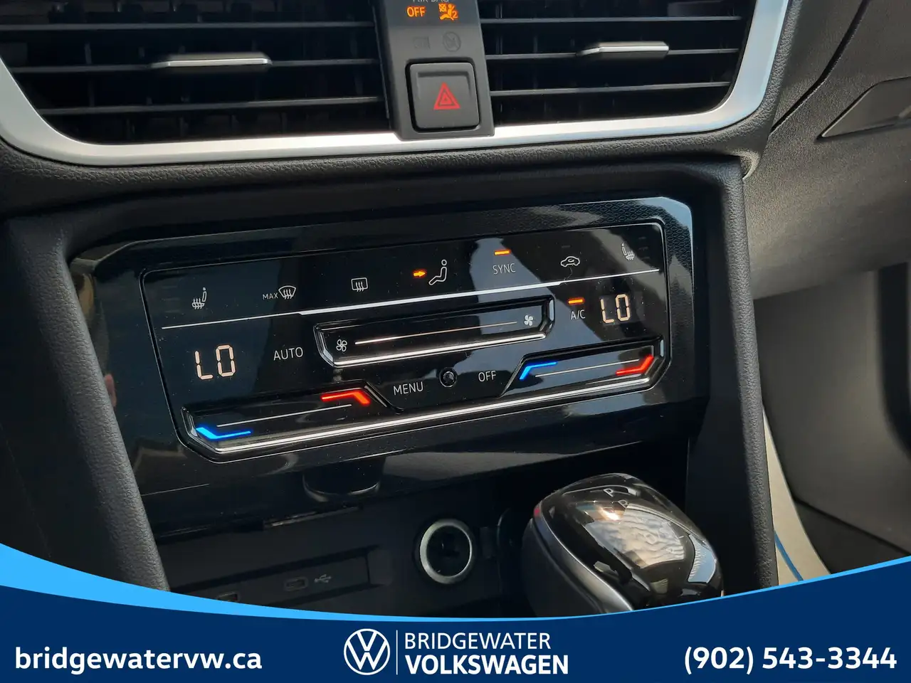 Volkswagen Taos photo Volkswagen Taos