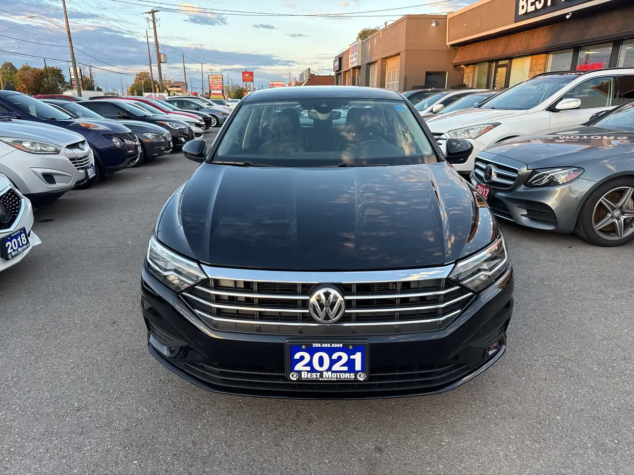 Volkswagen Jetta снимка Volkswagen Jetta