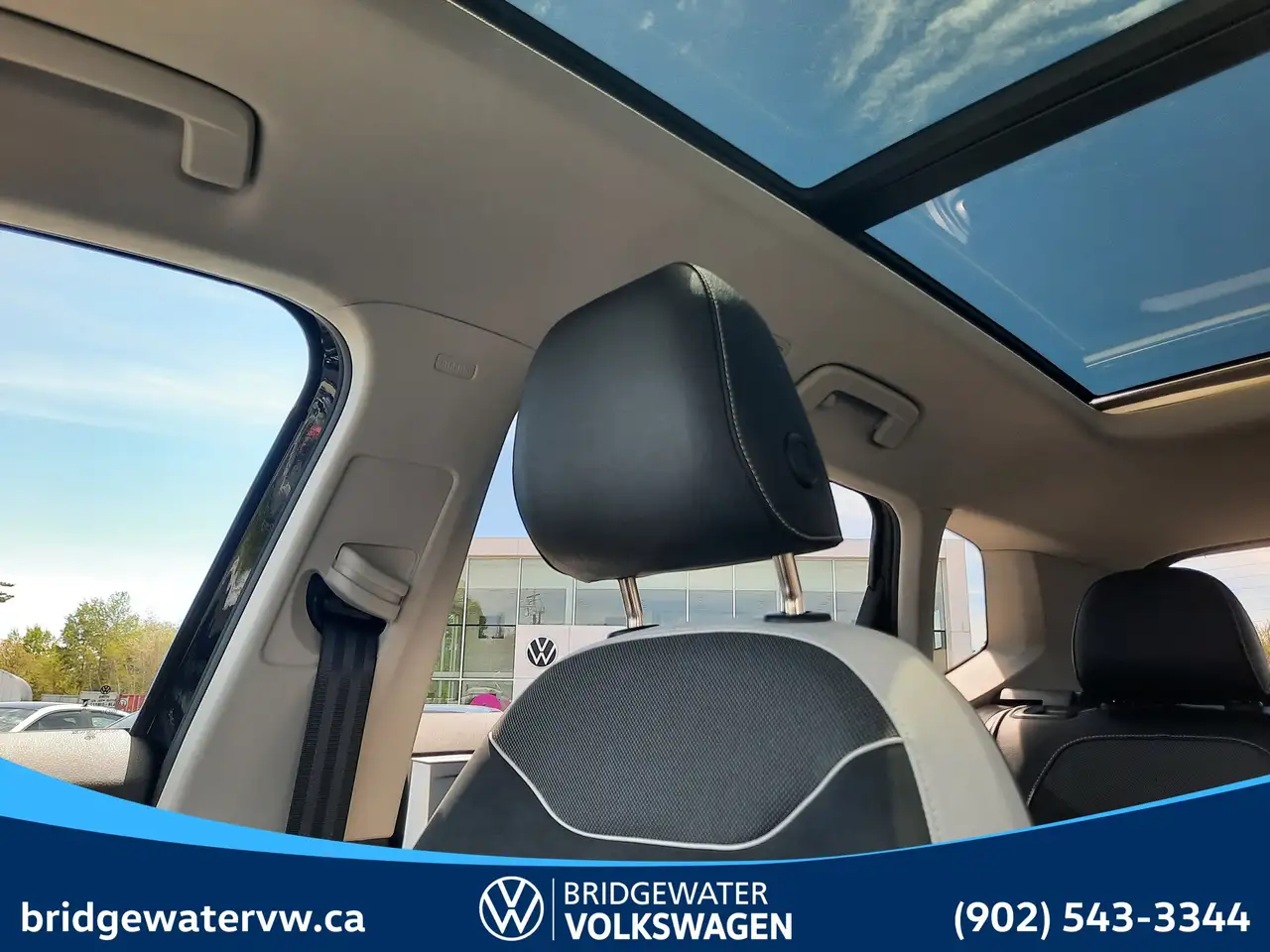 Volkswagen Taos photo Volkswagen Taos