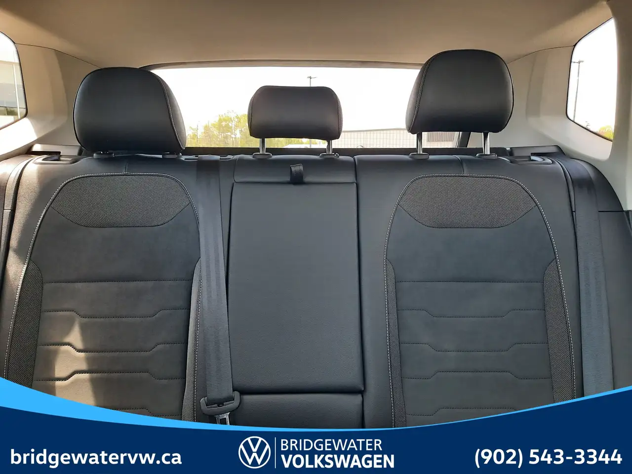 Volkswagen Taos photo Volkswagen Taos