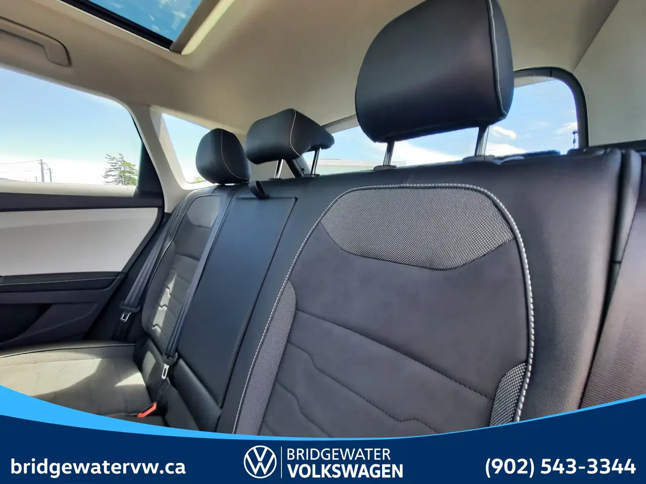 Volkswagen Taos photo Volkswagen Taos