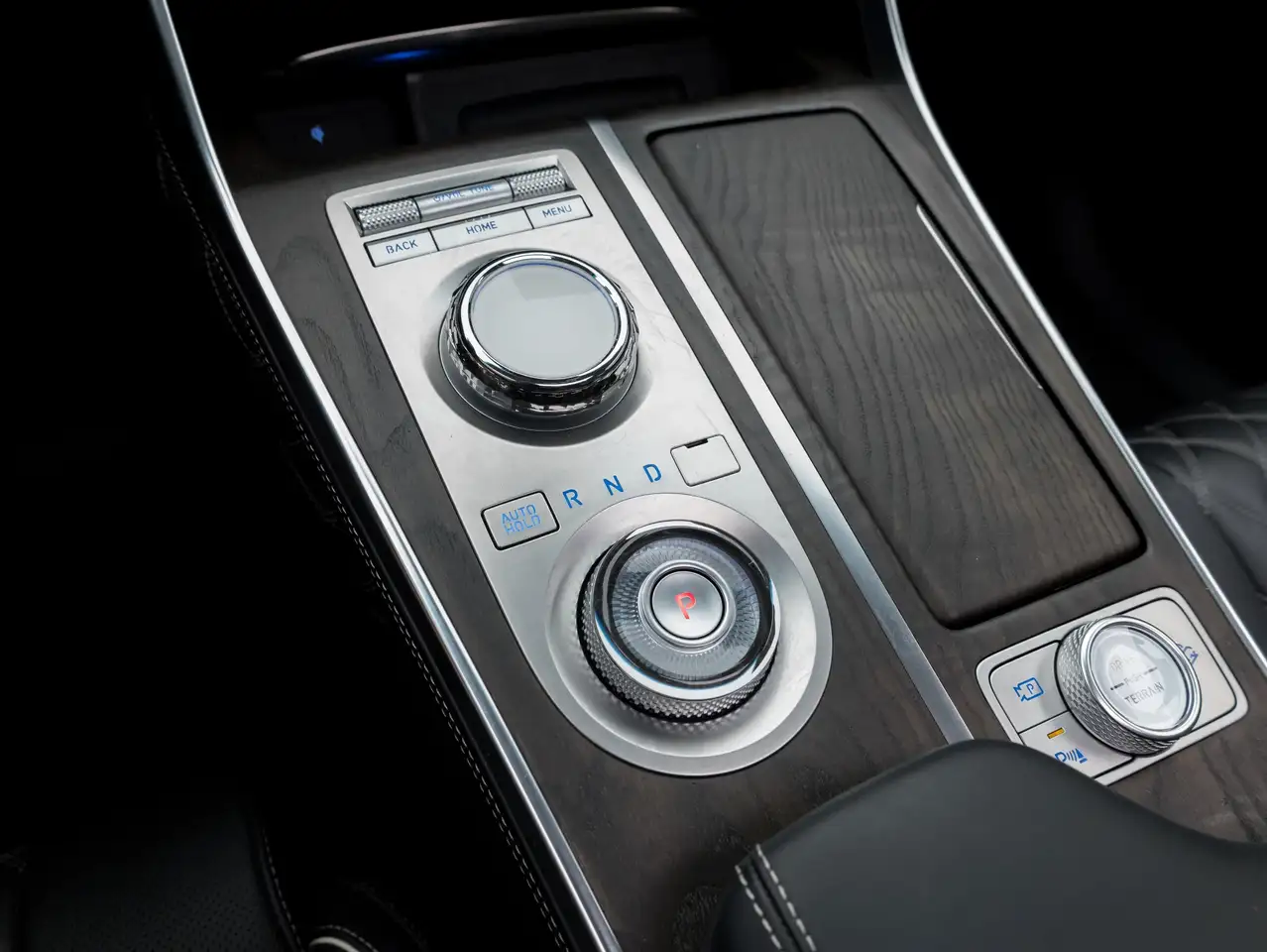 Genesis GV80 снимка Genesis GV80
