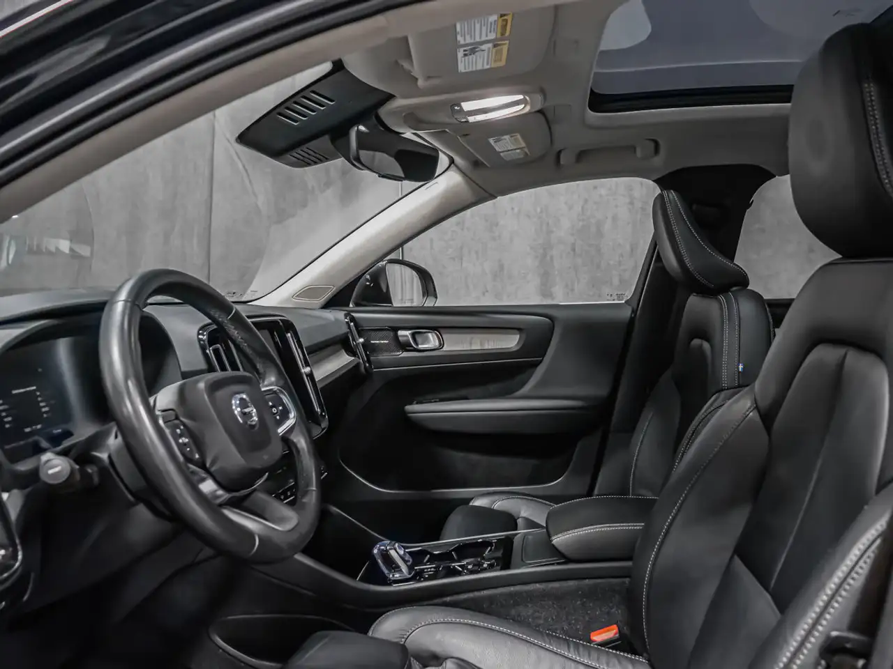 Volvo XC40 photo Volvo XC40
