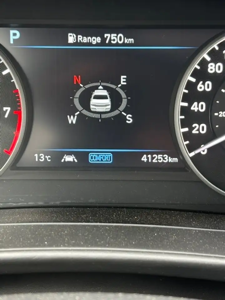 Genesis G90 снимка Genesis G90