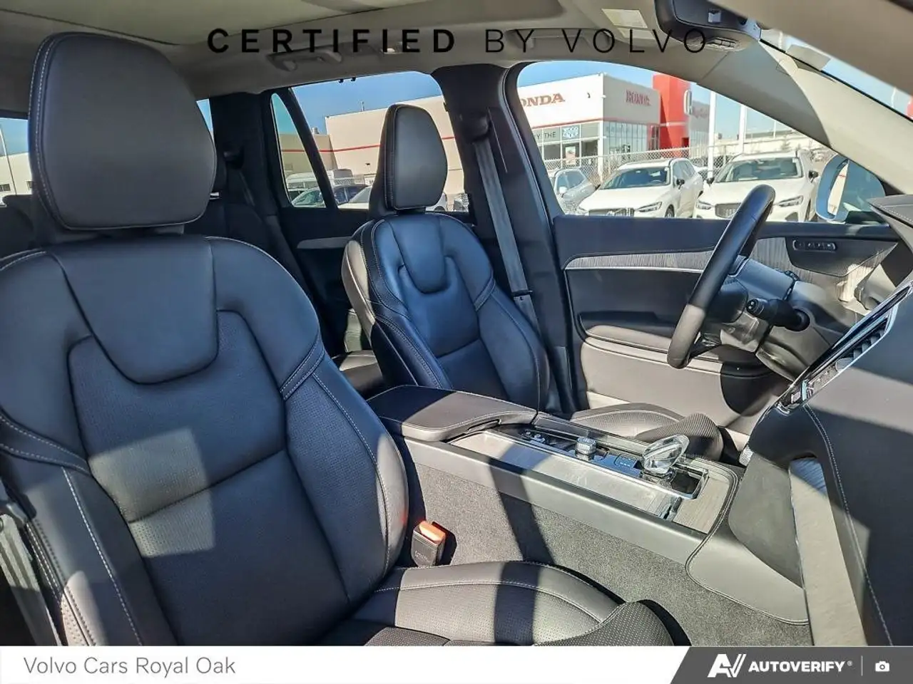 Volvo XC90 снимка Volvo XC90
