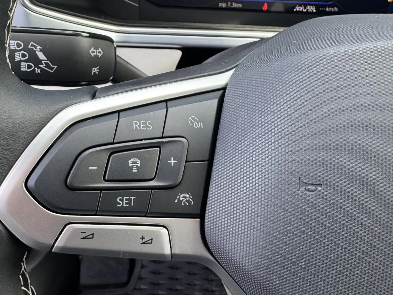 Volkswagen Taos снимка Volkswagen Taos