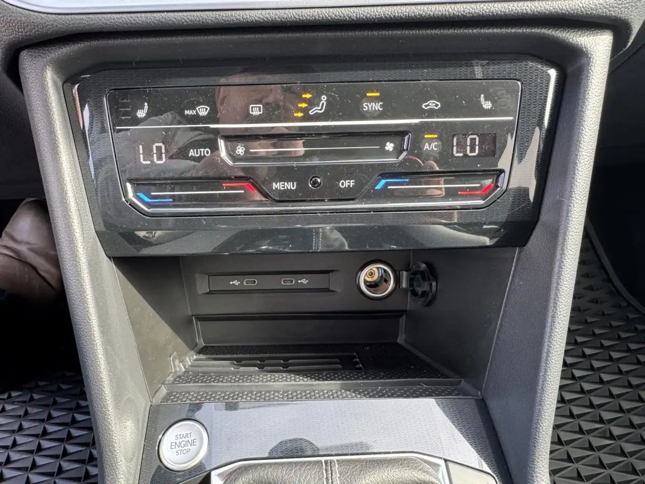 Volkswagen Taos снимка Volkswagen Taos