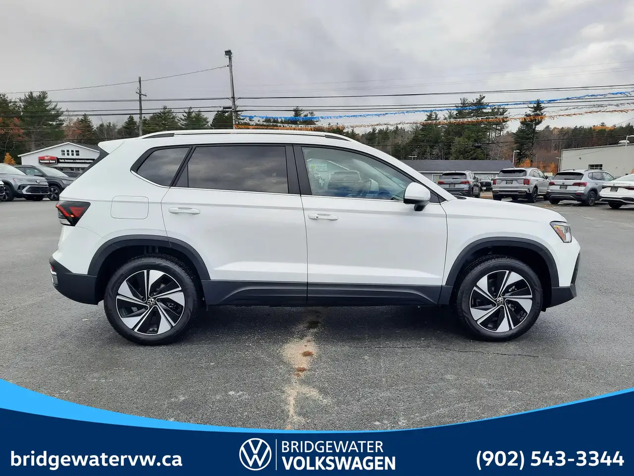 Volkswagen Taos снимка Volkswagen Taos