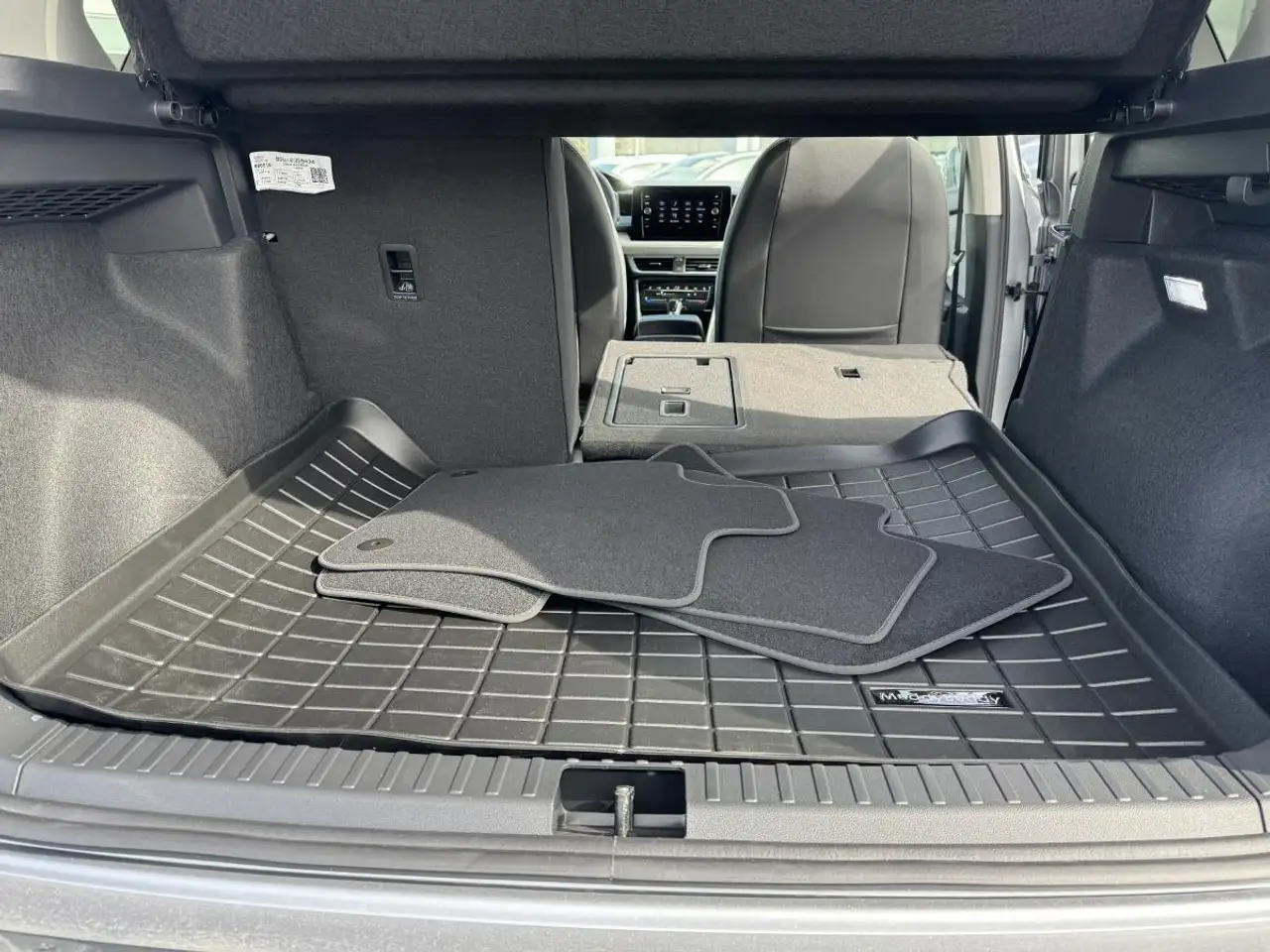 Volkswagen Taos снимка Volkswagen Taos