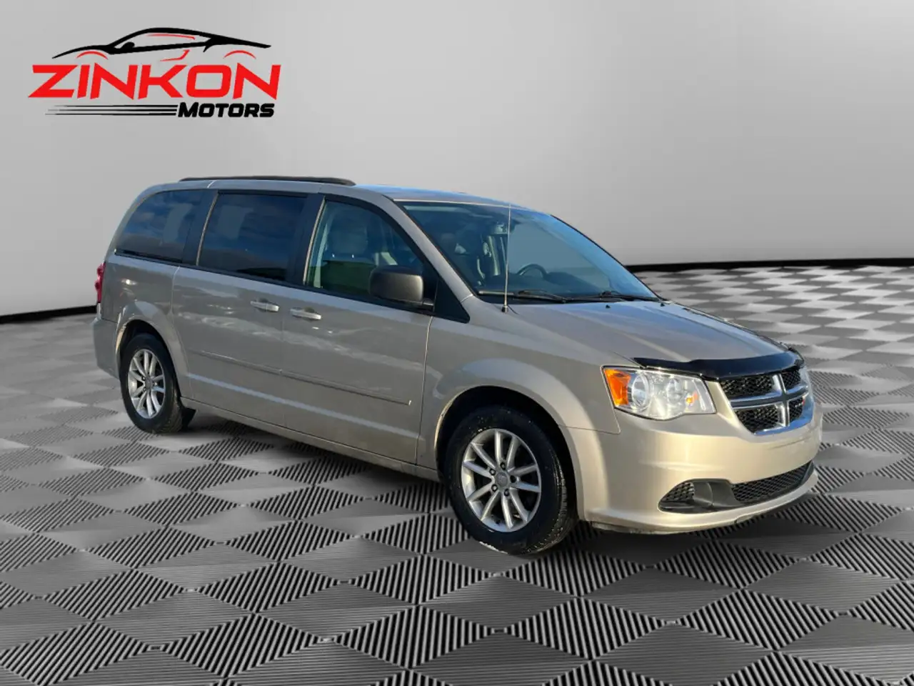 Dodge Grand Caravan photo Dodge Grand Caravan