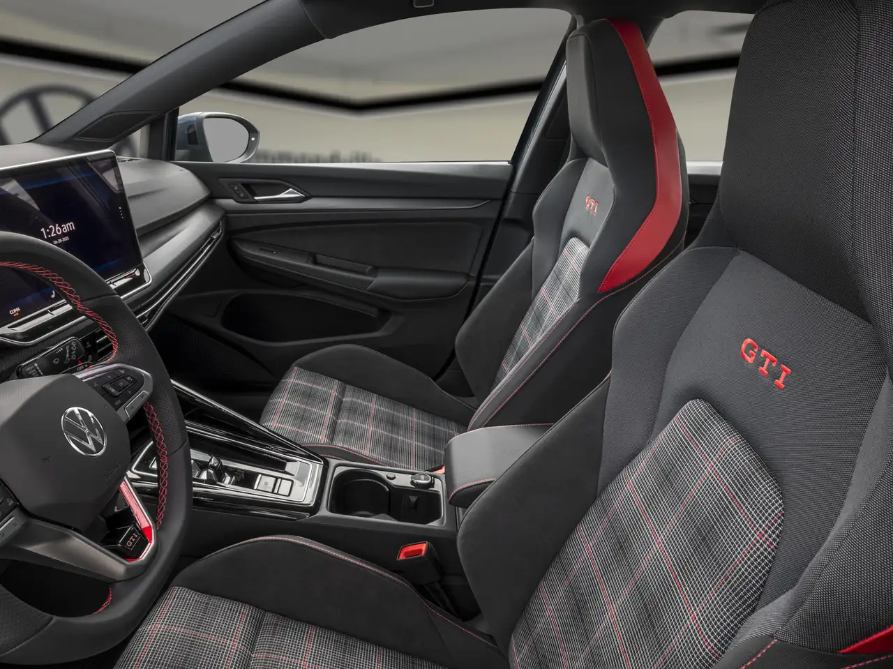Volkswagen Golf GTI снимка Volkswagen Golf GTI