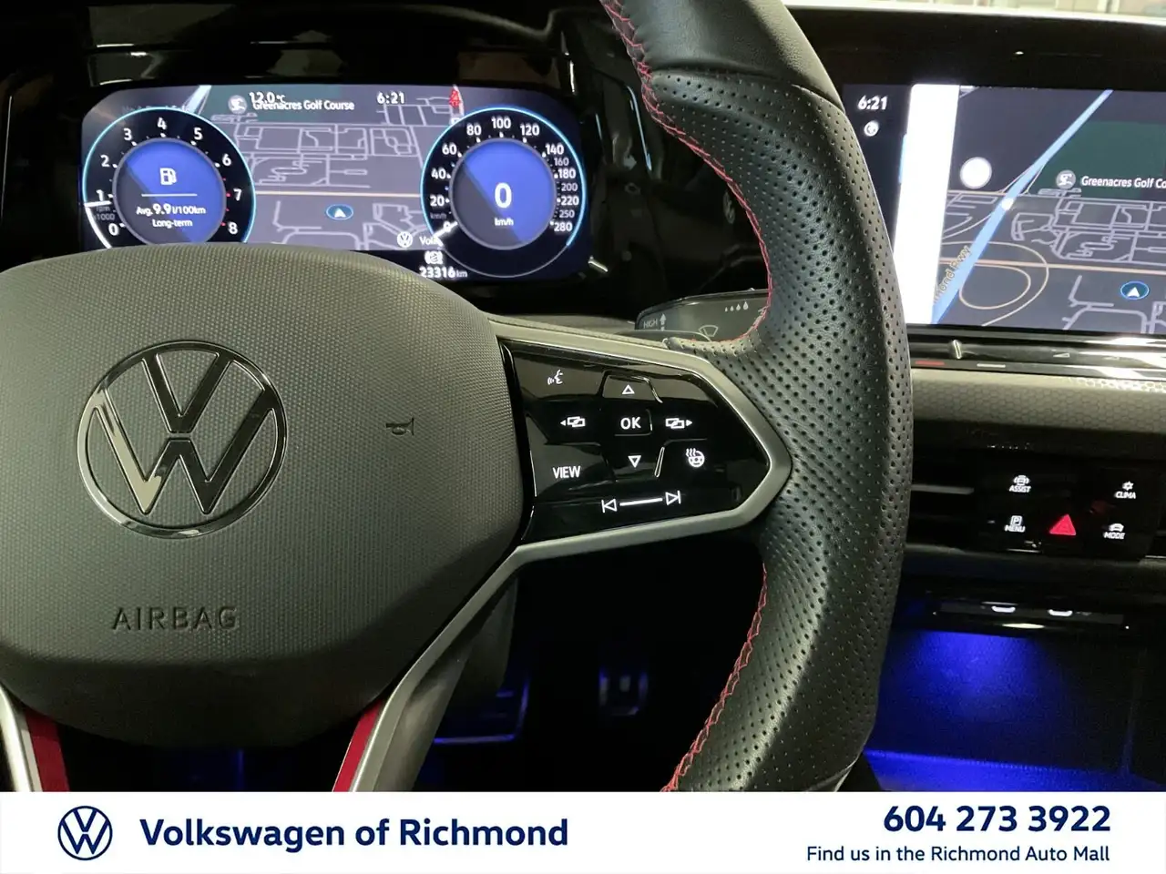 Volkswagen Golf GTI снимка Volkswagen Golf GTI