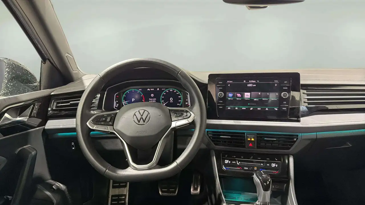 Volkswagen Jetta снимка Volkswagen Jetta