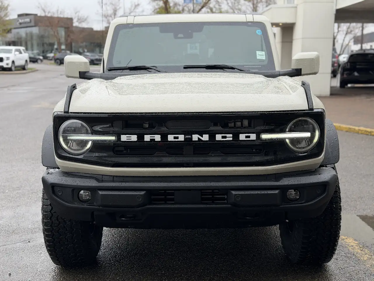 Ford Bronco photo Ford Bronco