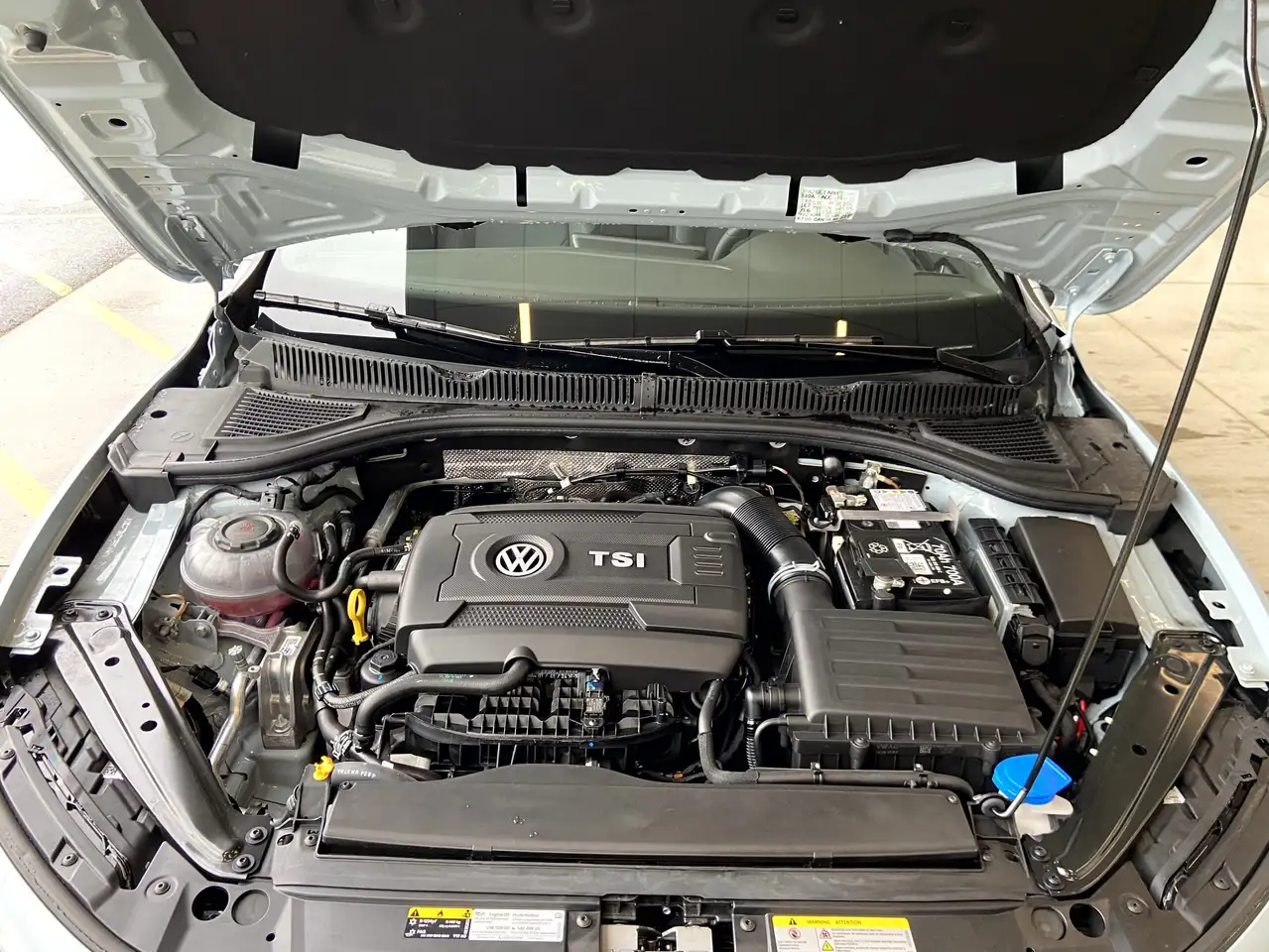 Volkswagen Jetta снимка Volkswagen Jetta