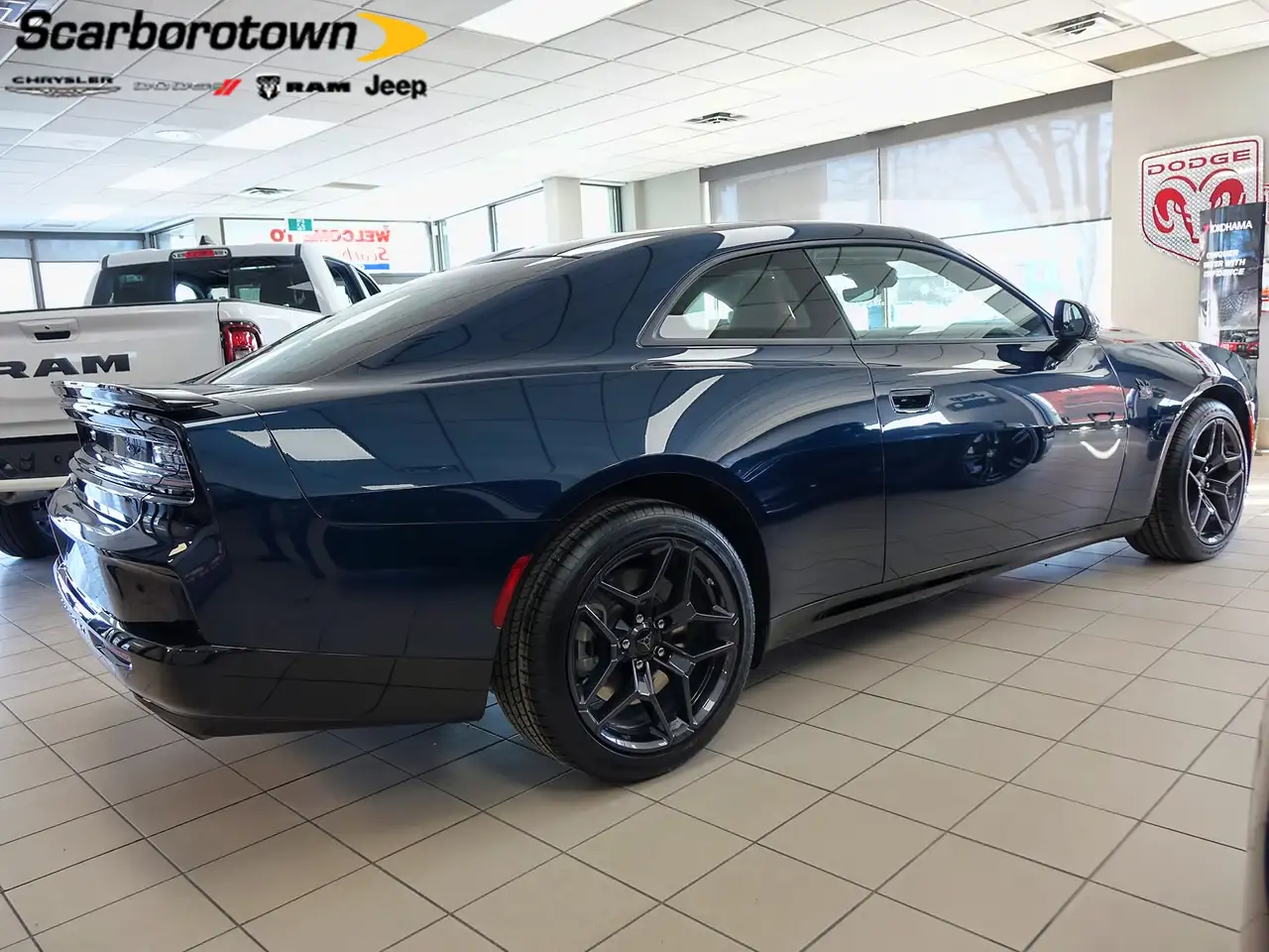 Dodge Charger снимка Dodge Charger