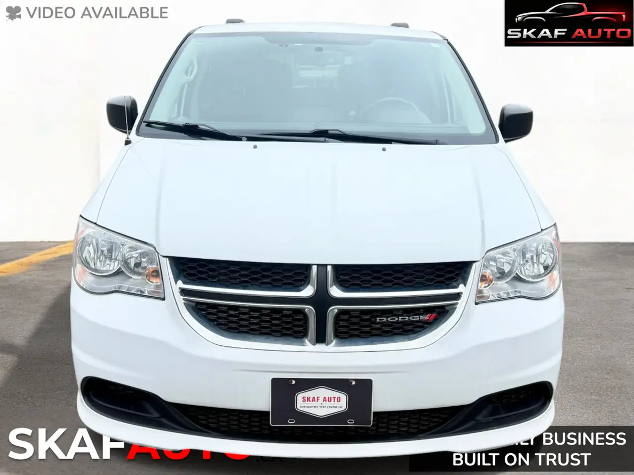 Dodge Grand Caravan снимка Dodge Grand Caravan