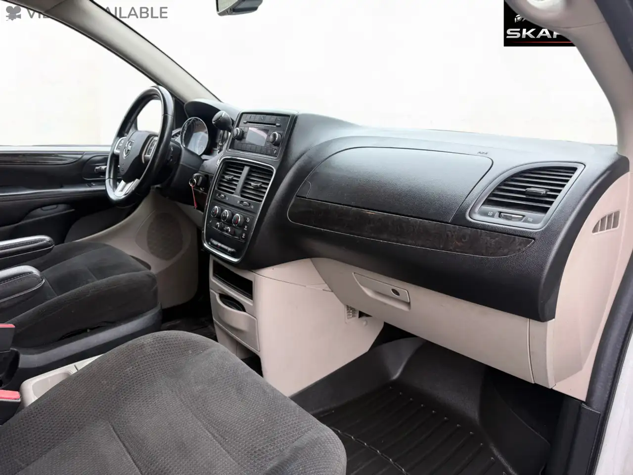 Dodge Grand Caravan снимка Dodge Grand Caravan