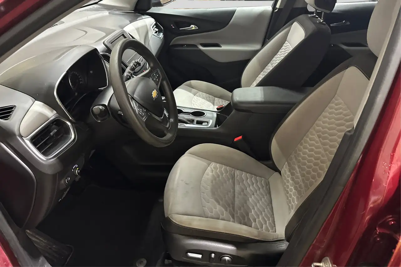 Chevrolet Equinox снимка Chevrolet Equinox