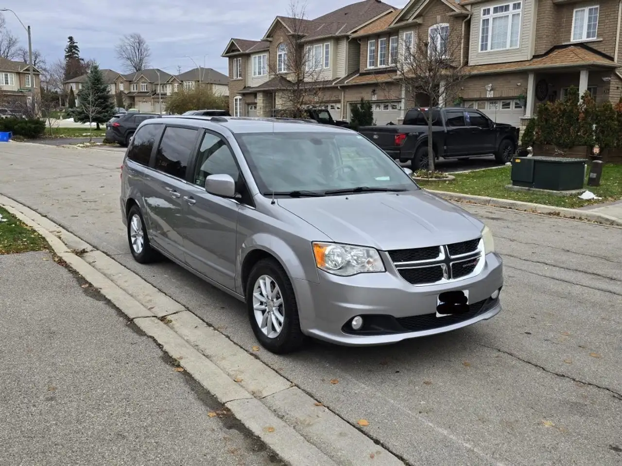 Dodge Grand Caravan снимка Dodge Grand Caravan