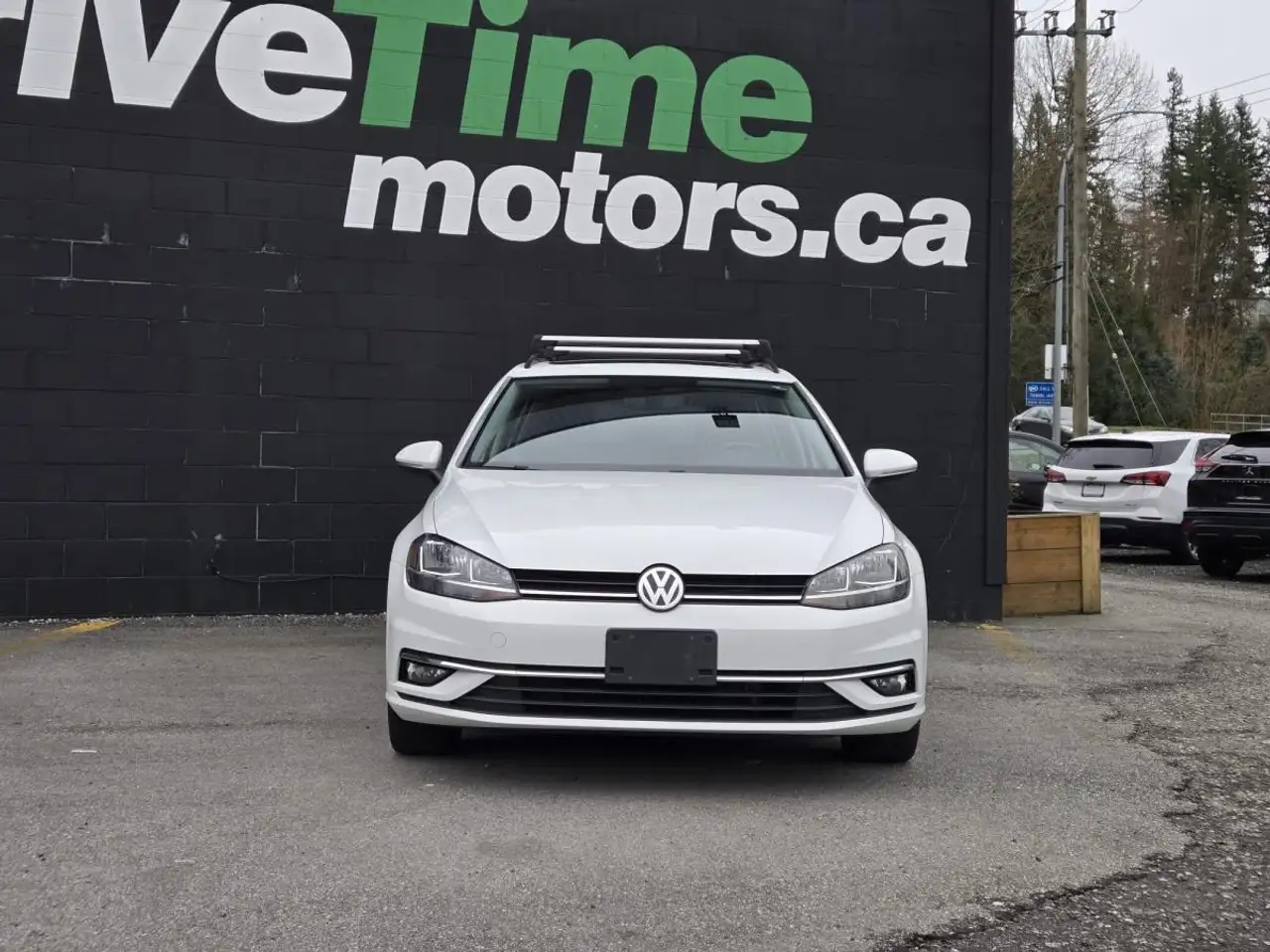 Volkswagen Golf photo Volkswagen Golf