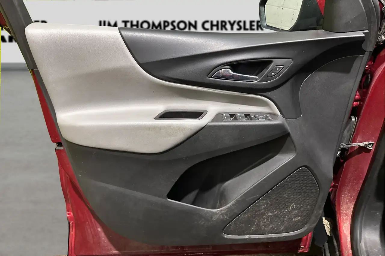 Chevrolet Equinox снимка Chevrolet Equinox