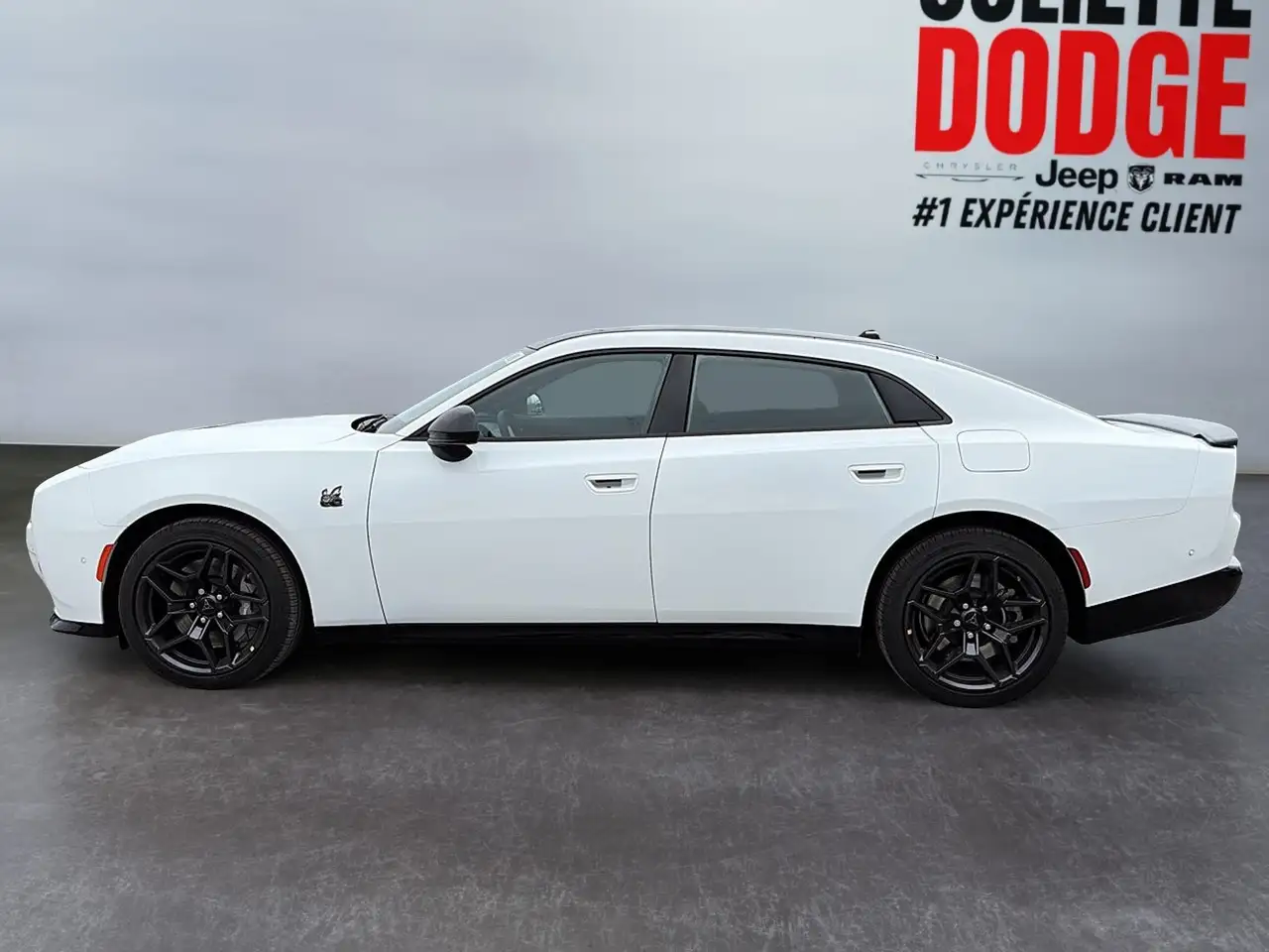 Dodge Charger снимка Dodge Charger