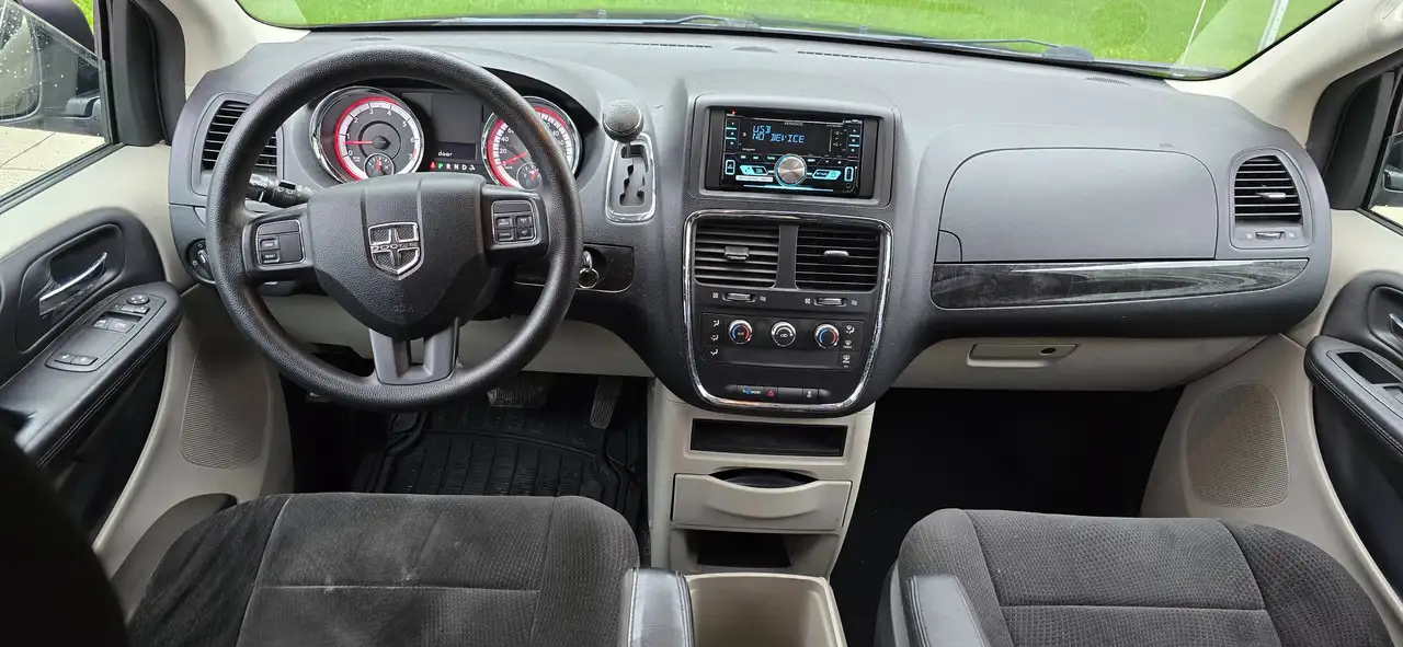 Dodge Grand Caravan fotografie Dodge Grand Caravan