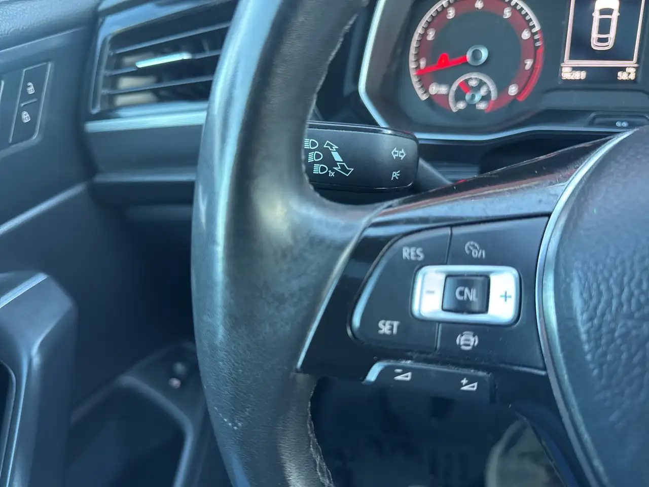 Volkswagen Jetta снимка Volkswagen Jetta