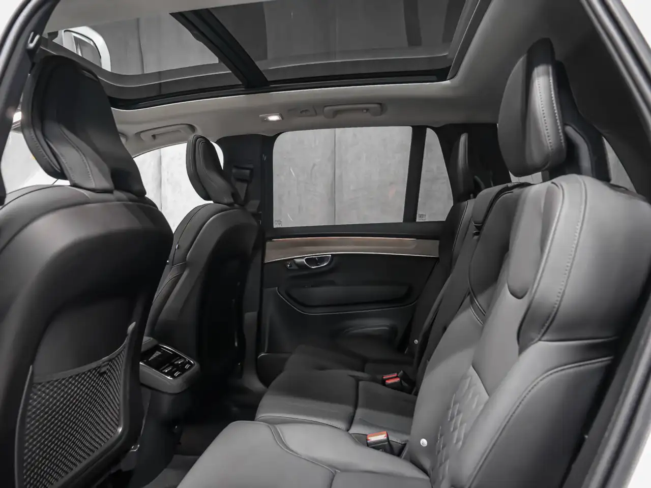 Volvo XC90 снимка Volvo XC90