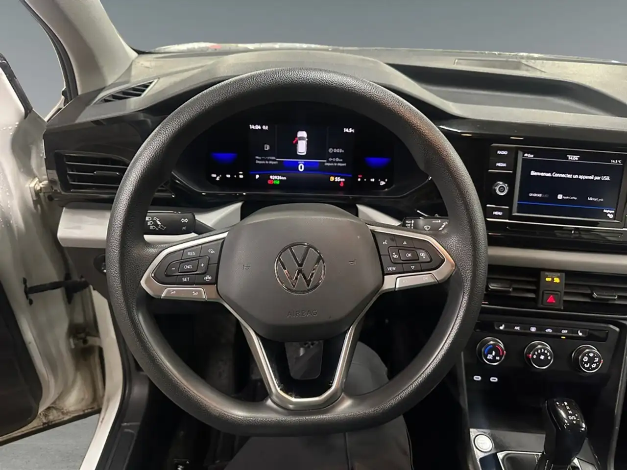Volkswagen Taos снимка Volkswagen Taos