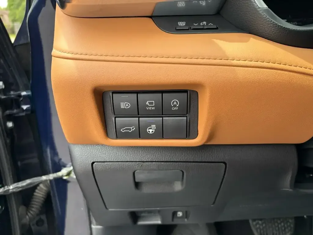 Toyota Highlander снимка Toyota Highlander
