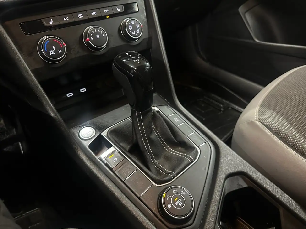 Volkswagen Taos снимка Volkswagen Taos