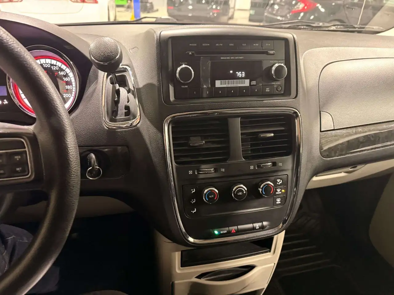Dodge Grand Caravan fotografie Dodge Grand Caravan