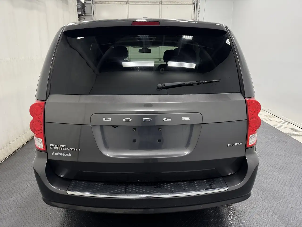 Dodge Grand Caravan снимка Dodge Grand Caravan