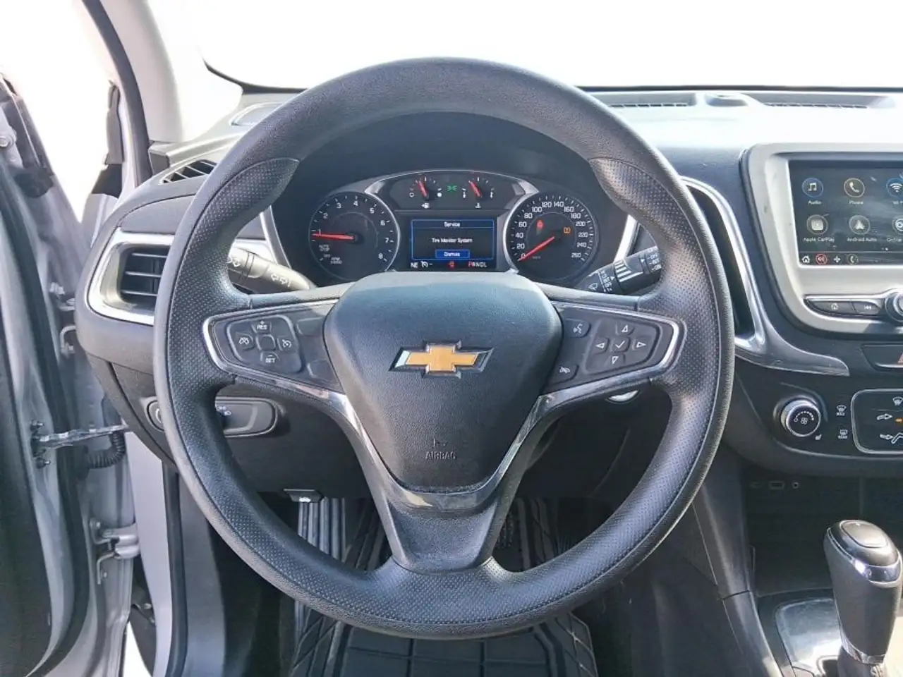 Chevrolet Equinox снимка Chevrolet Equinox