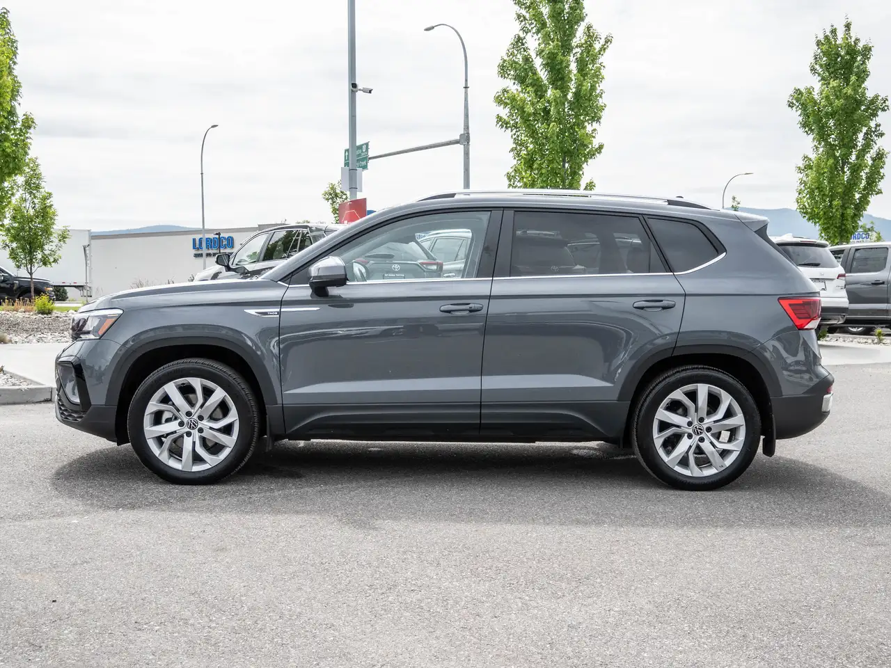 Volkswagen Taos снимка Volkswagen Taos