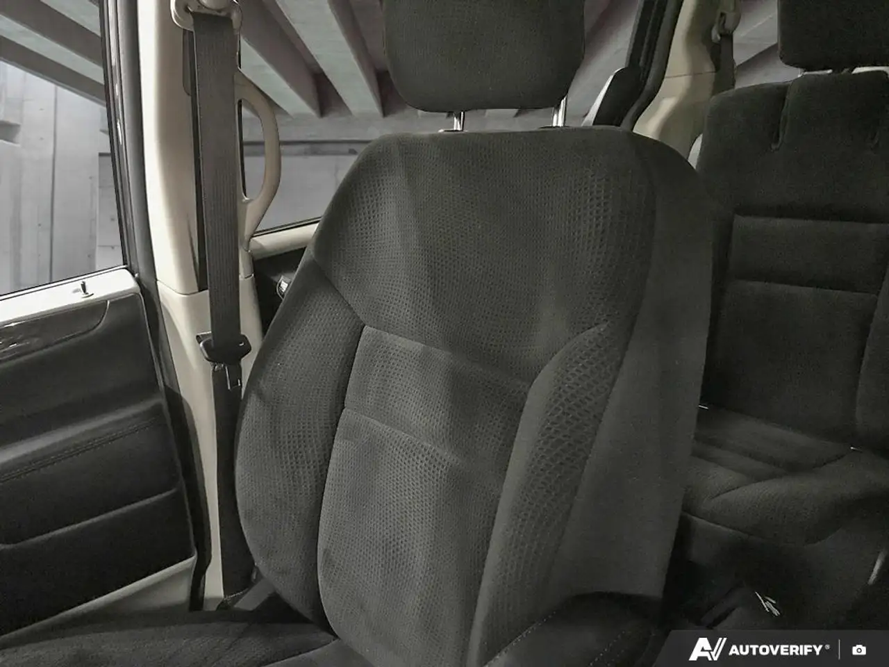 Dodge Grand Caravan снимка Dodge Grand Caravan