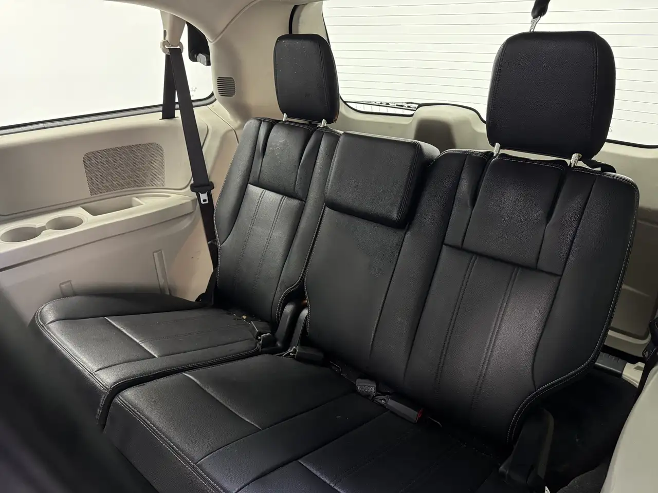 Dodge Grand Caravan снимка Dodge Grand Caravan