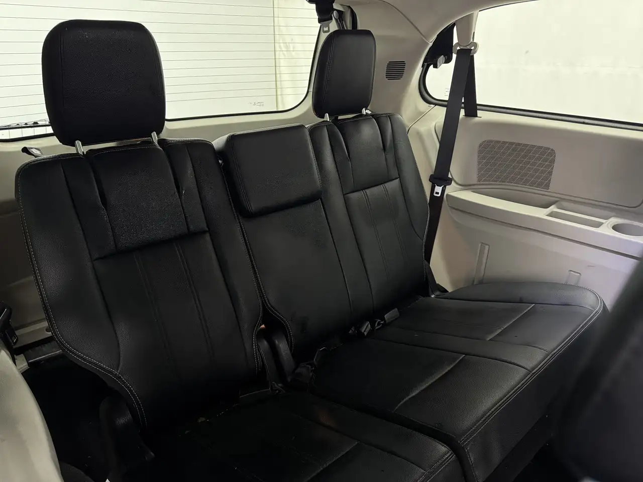 Dodge Grand Caravan снимка Dodge Grand Caravan