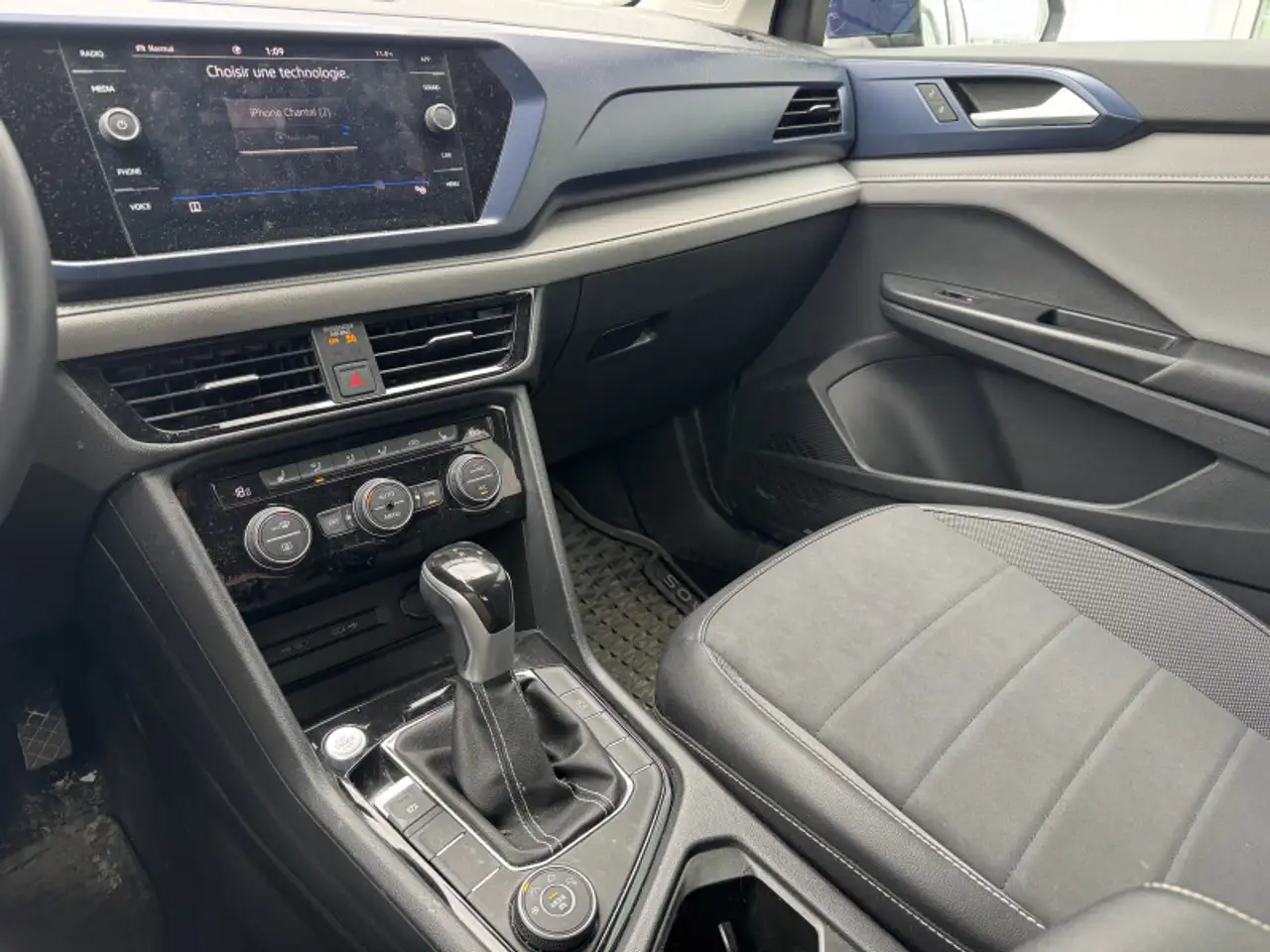 Volkswagen Taos снимка Volkswagen Taos