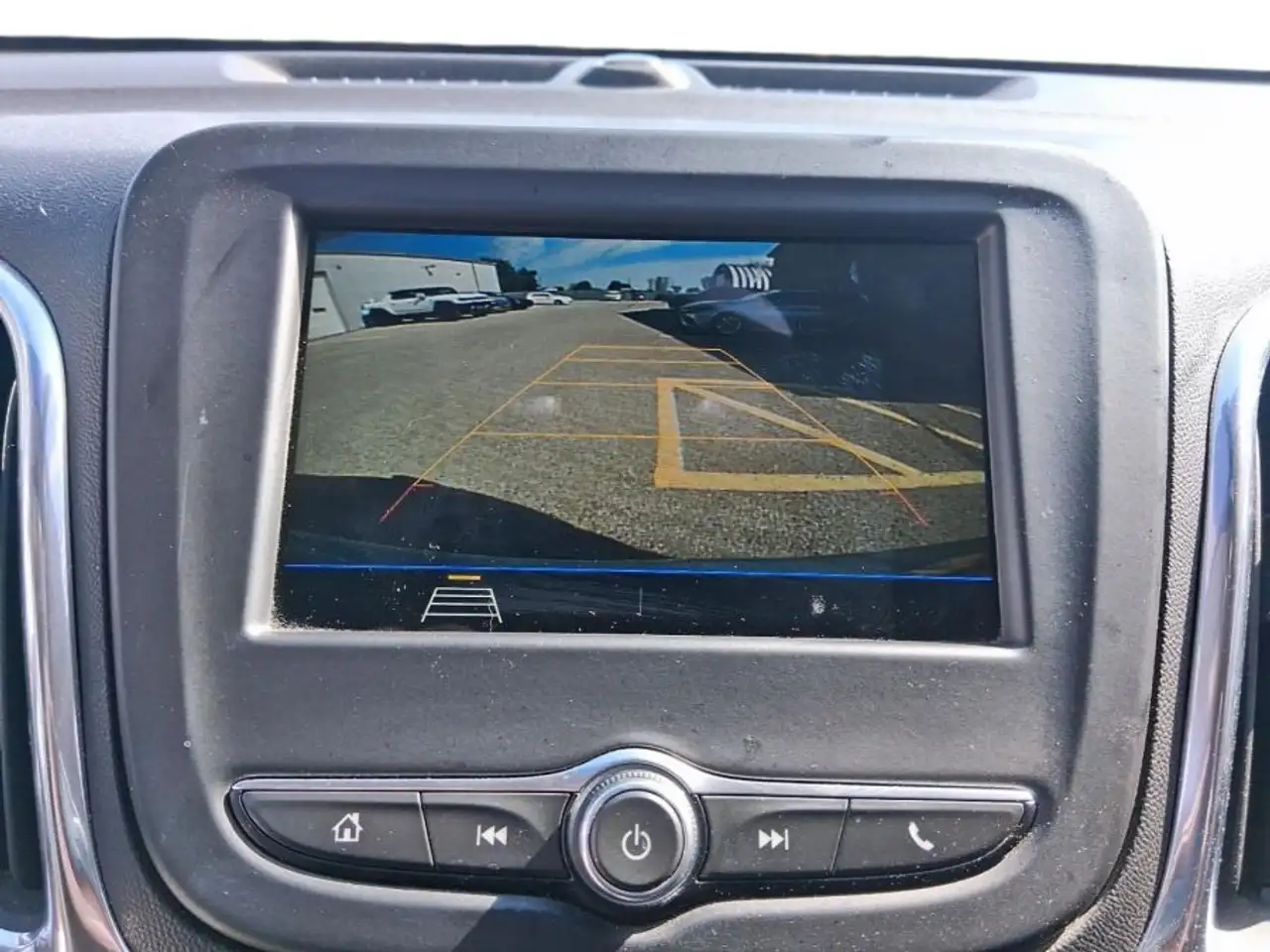 Chevrolet Equinox снимка Chevrolet Equinox